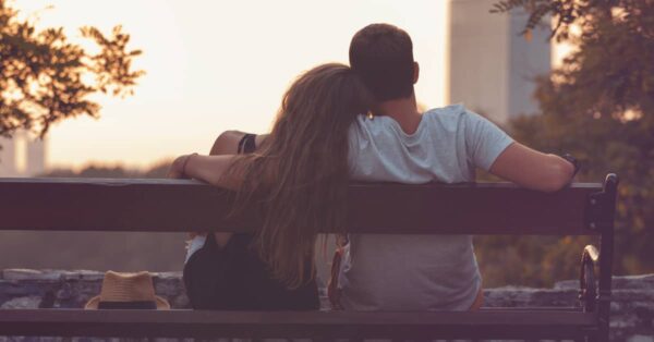 Dating With Social Anxiety: 15 Tips To Help You Thrive