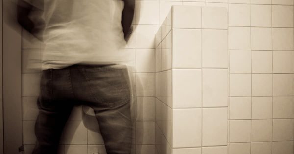 Bexiga Corajosa: Superando o Medo do Banheiro Público
